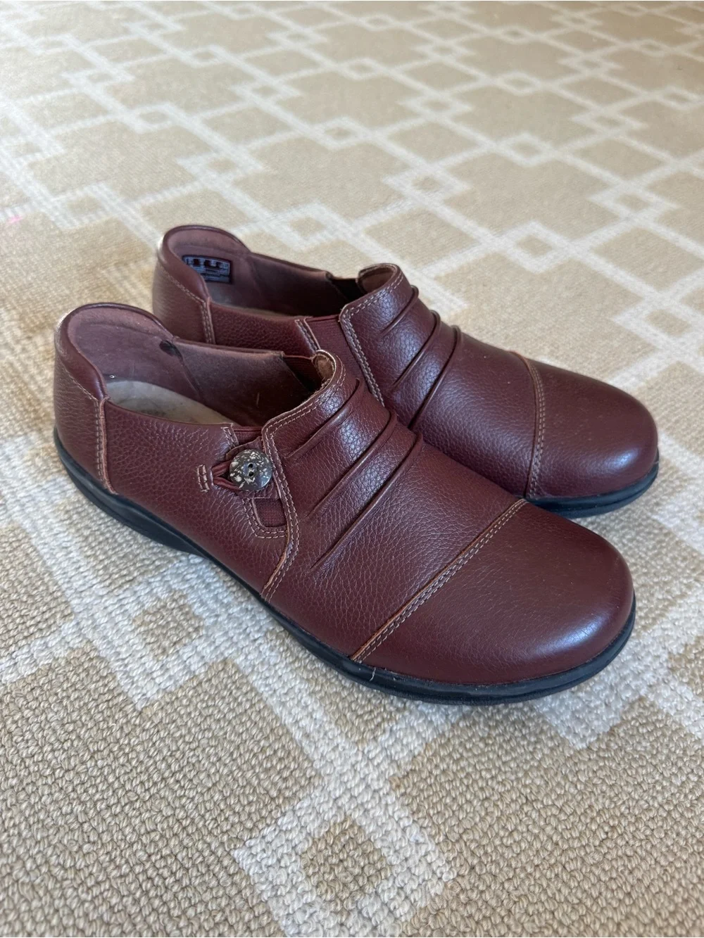 Clarks Collection Leather Comfort Loafers Brown Slip On Shoes Size 8